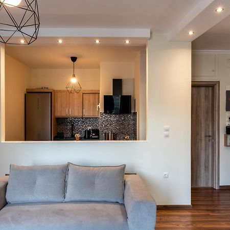 Luxury Apartment Overlooking The Citadel Of Tsakas Atenas Exterior foto