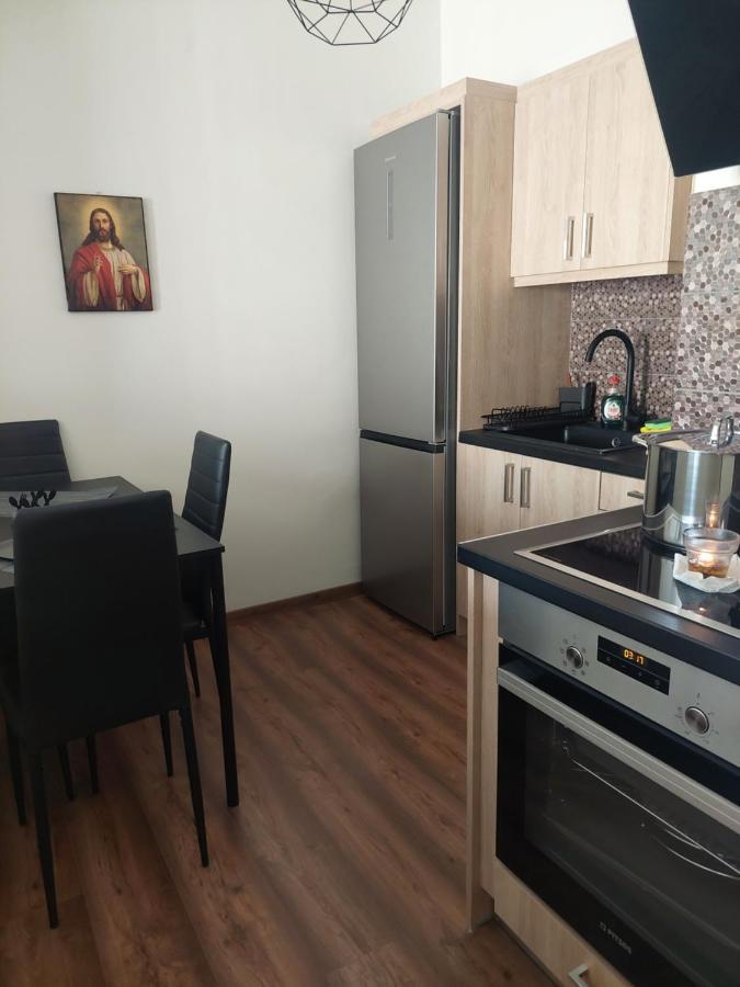Luxury Apartment Overlooking The Citadel Of Tsakas Atenas Exterior foto