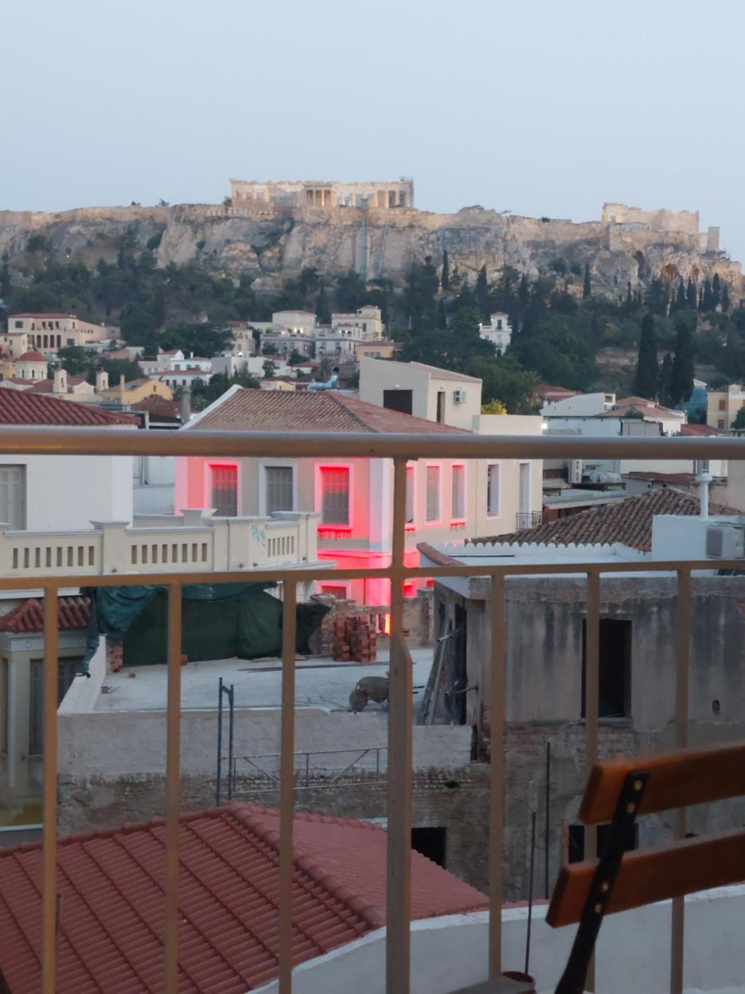 Luxury Apartment Overlooking The Citadel Of Tsakas Atenas Exterior foto